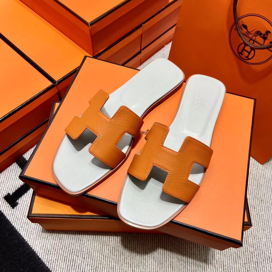 에르메스 올수공 오란 슬리퍼 샌들 앱송 132